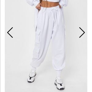 “Pocket Detail Jogger”